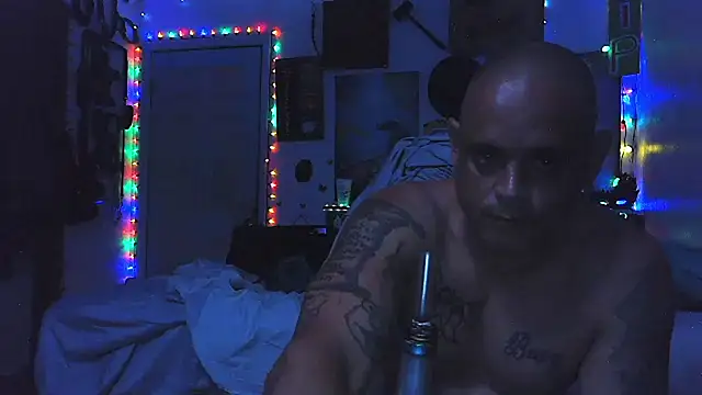 Buffshagswell online show from April 1, 7:44 pm