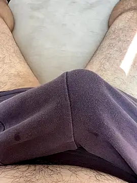 Snapshot of reelciii21 chatting on September 11, 7:18 am reelciii21 online show from September 11, 7:18 am