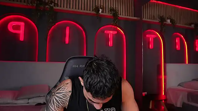 Austin bolt online show from October 15, 3:14 am