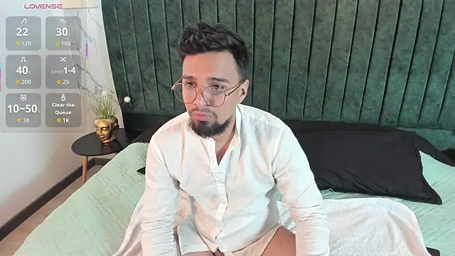 Edward max online show from March 27, 3:43 am