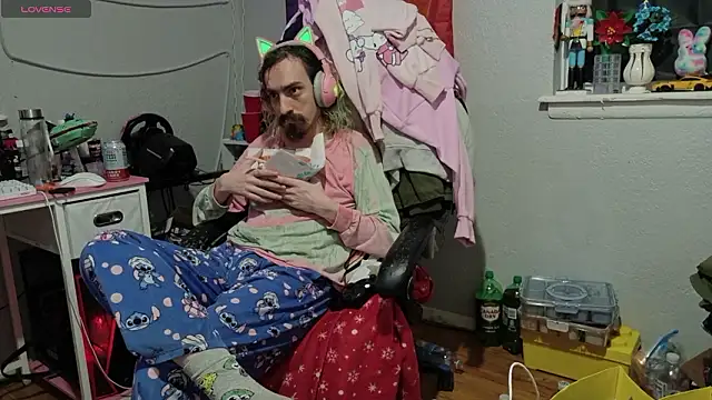 tallnerdyguy online show from February 16, 3:37 am