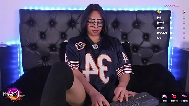 Snapshot of Skyler__blue4 chatting on March 4, 10:16 pm Skyler  blue4 online show from March 4, 10:16 pm