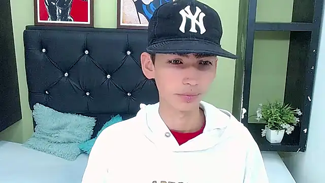 ttimy x boy online show from January 5, 10:08 pm