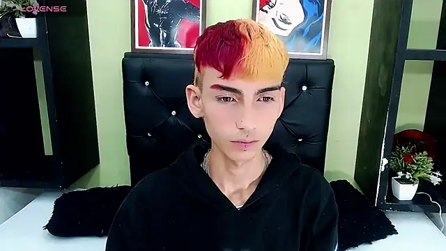 ttimy x boy online show from March 13, 9:37 pm