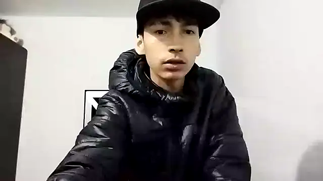 ttimy x boy online show from December 10, 6:44 am