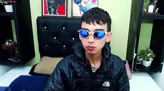 ttimy x boy online show from February 6, 11:58 pm