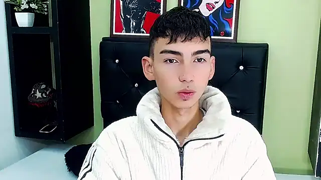 ttimy x boy online show from January 31, 9:05 pm