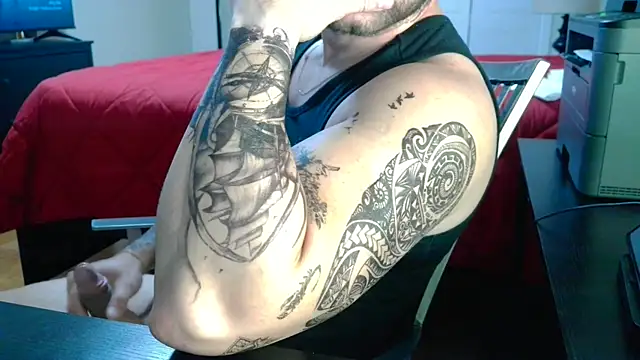 Aaron Rose25 online show from October 21, 2:58 am