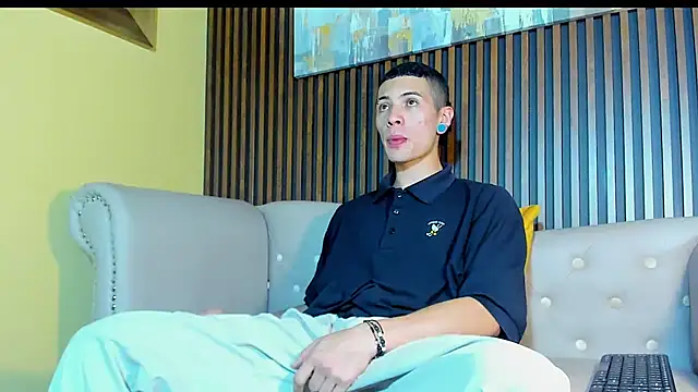 Jefer rick  online show from February 28, 12:54 am