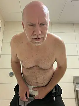 FLSexyGuy online show from April 23, 12:51 pm