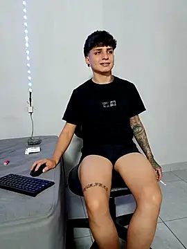 mikecoper 23 online show from October 19, 1:43 am