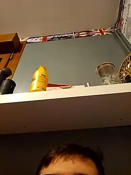 Azerty0911 online show from April 13, 6:08 pm