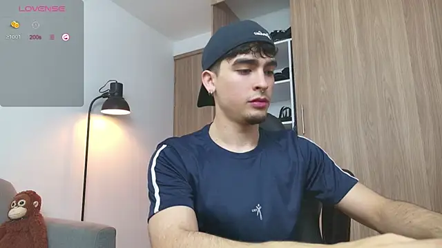 Snapshot of zenn_rush1 chatting on February 13, 2:09 pm zenn rush1 online show from February 13, 2:09 pm