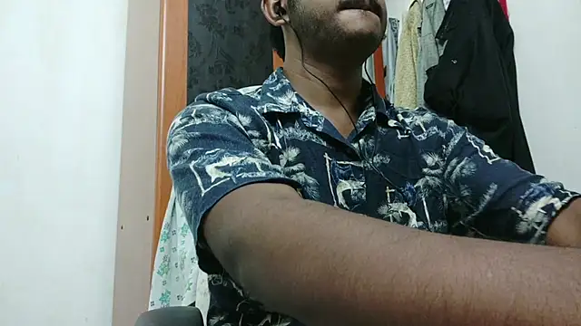 Awesomehotboy online show from December 15, 2:36 pm