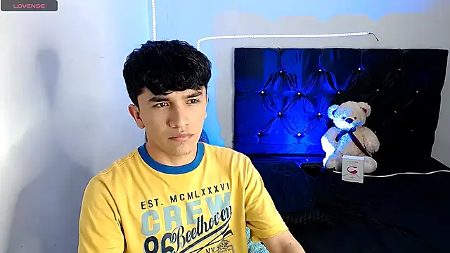 benji hoter online show from October 16, 11:13 pm