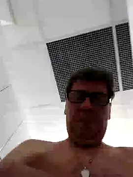 Snapshot of Lisak951 chatting on September 15, 7:15 pm Lisak951 online show from September 15, 7:15 pm