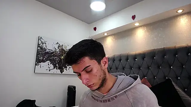 Snapshot of MrWilliseo chatting on March 18, 8:16 pm MrWilliseo online show from March 18, 8:16 pm