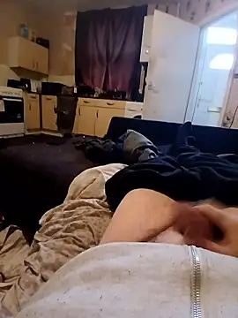 ADAMWILBY34 online show from January 8, 2:11 pm