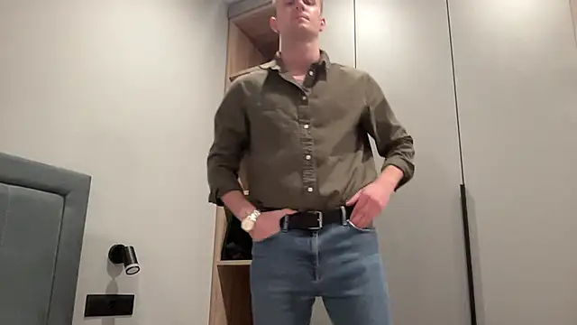 cute mark online show from October 26, 5:59 pm