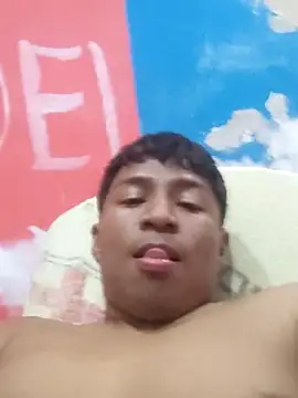 Snapshot of Tu_papi_69_ chatting on October 12, 4:39 am Tu papi 69  online show from October 12, 4:39 am