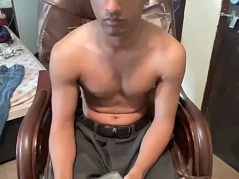 yourhero3466 online show from October 8, 9:02 am