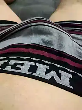 Snapshot of gatmoreno1 chatting on January 26, 9:07 pm gatmoreno1 online show from January 26, 9:07 pm