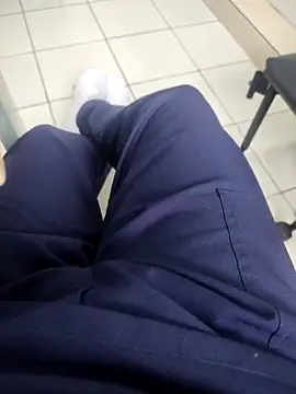 Snapshot of gatmoreno1 chatting on October 31, 2:53 pm gatmoreno1 online show from October 31, 2:53 pm