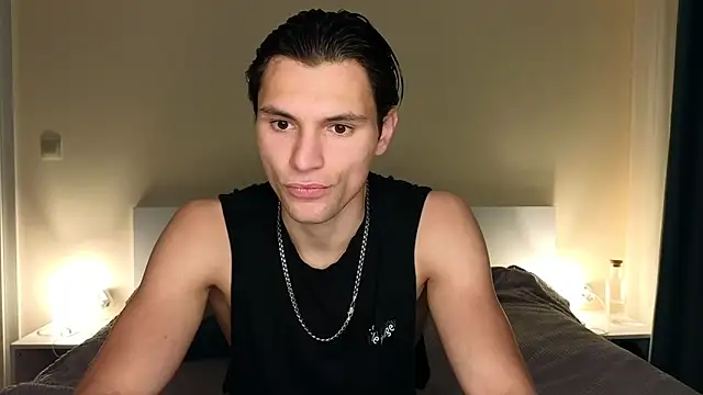 denlover1 online show from April 12, 2:51 pm