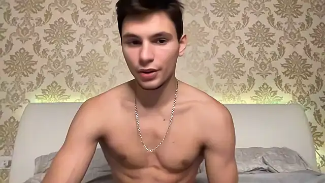 denlover1 online show from December 18, 10:40 am