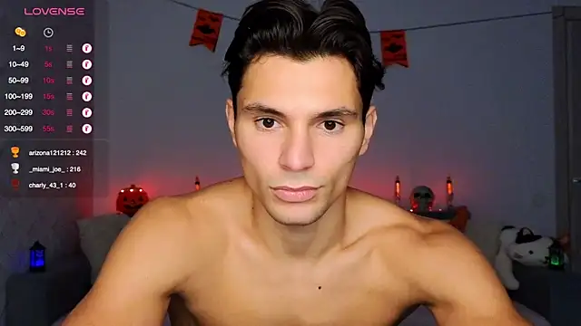 denlover1 online show from October 13, 7:36 am