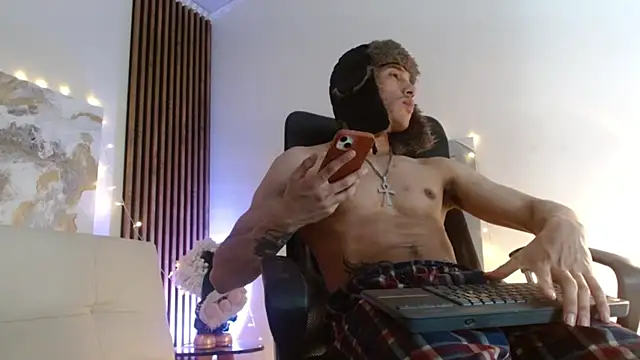 rafael stone online show from December 19, 3:40 am