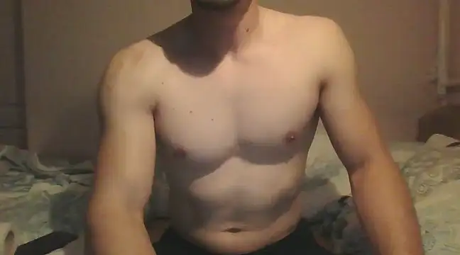 Snapshot of LoveEveryWet chatting on December 4, 10:19 pm LoveEveryWet online show from December 4, 10:19 pm