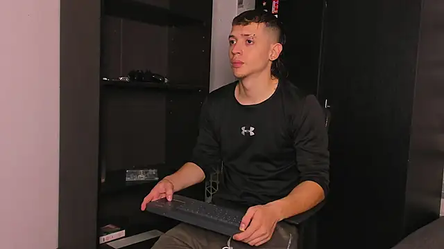 Dimitri higth420 online show from November 23, 6:52 pm