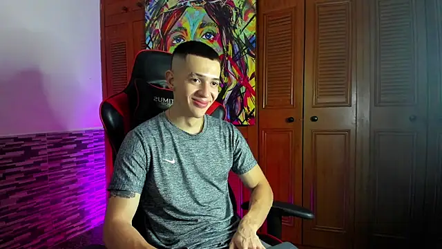 Dimitri higth420 online show from February 18, 1:54 am