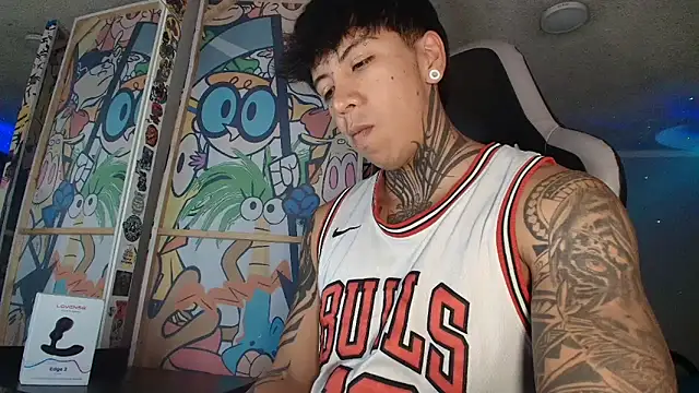 Nickhot0609 online show from September 10, 9:24 pm