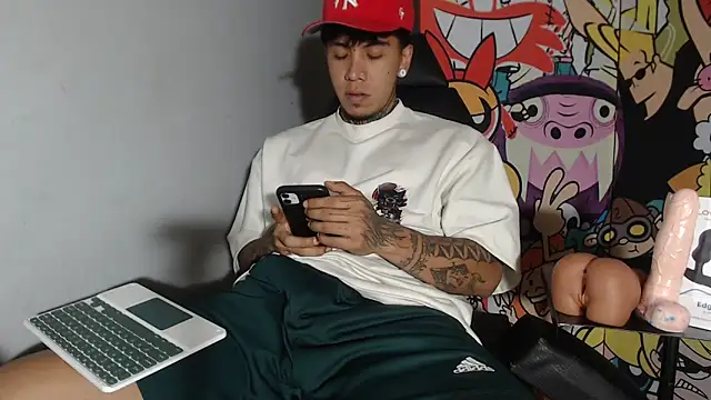 Nickhot0609 online show from March 12, 10:17 pm