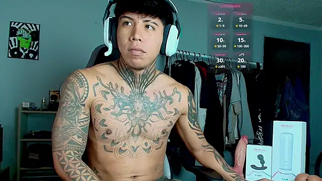 Nickhot0609 online show from October 6, 11:37 am