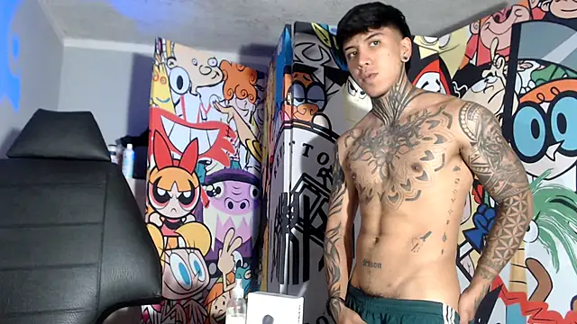 Nickhot0609 online show from February 10, 10:09 pm