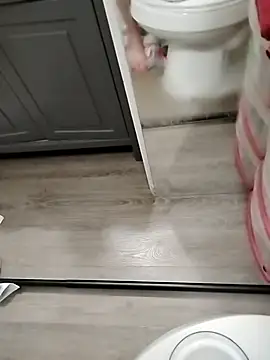 geilerschwanz64 online show from November 29, 12:23 am