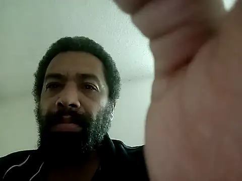 RentalCharmer online show from March 9, 9:09 pm