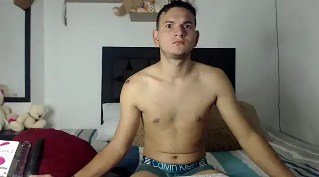 Latin Boy24 online show from February 22, 6:59 pm