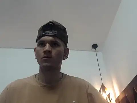 Latin Boy24 online show from October 4, 1:05 pm