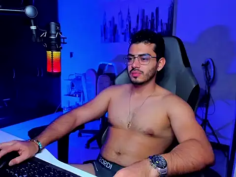 BrunoD31 online show from February 15, 4:51 am