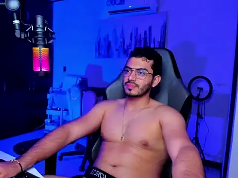 BrunoD31 online show from April 1, 4:14 am