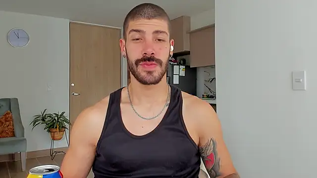 Guyinthemountain online show from February 8, 6:22 pm