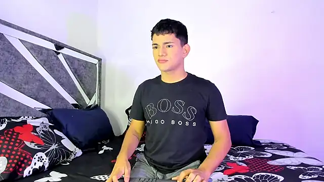 Snapshot of ander_deimond_ chatting on March 11, 3:12 pm ander deimond  online show from March 11, 3:12 pm