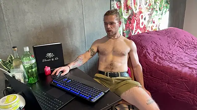 DaddydayDrinkzz online show from March 19, 11:03 pm