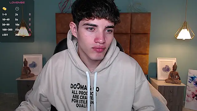 AlejooTwink online show from January 3, 6:14 pm