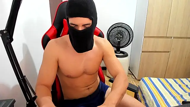 Calihotcaliente277 online show from March 19, 2:46 pm