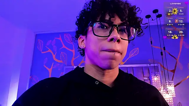 AkazaBoy  online show from April 8, 4:35 am